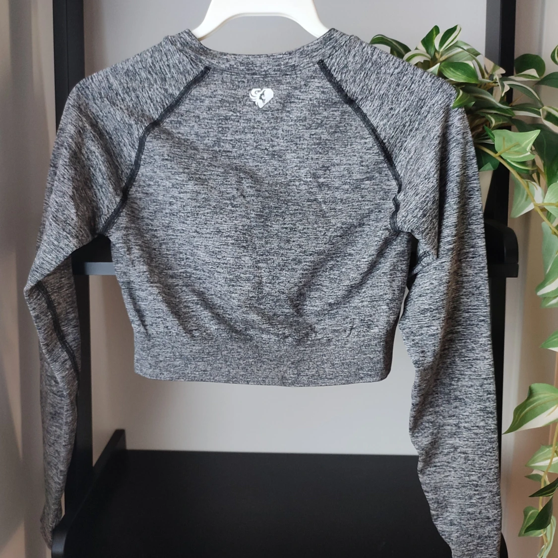 Grå sporttopp från Womens Best i storlek M - 2