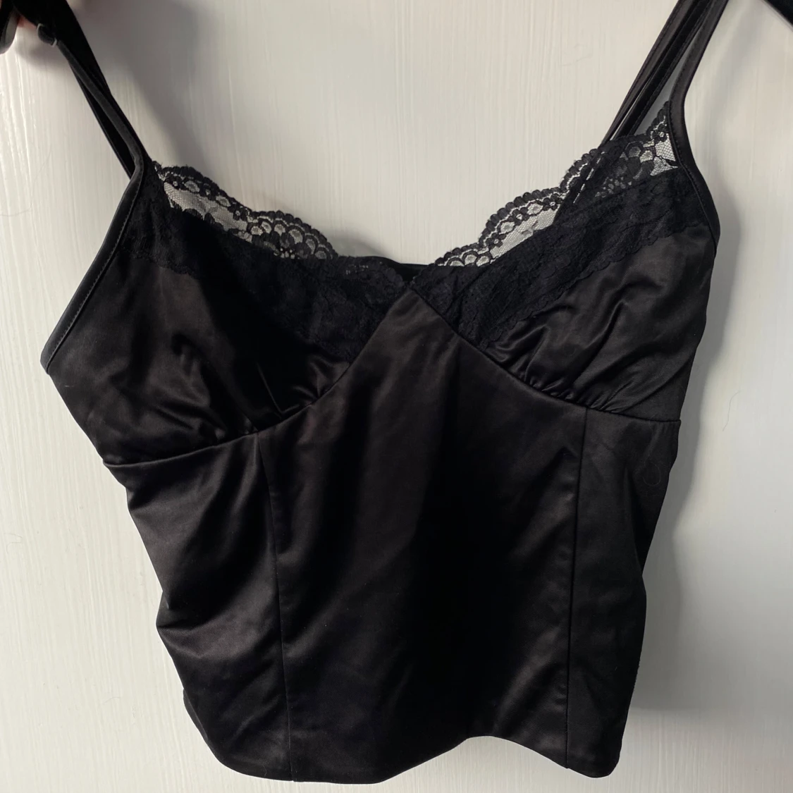 Svart linne från Bik Bok