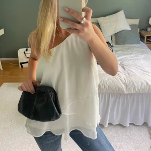 blus - one shoulder blus!!