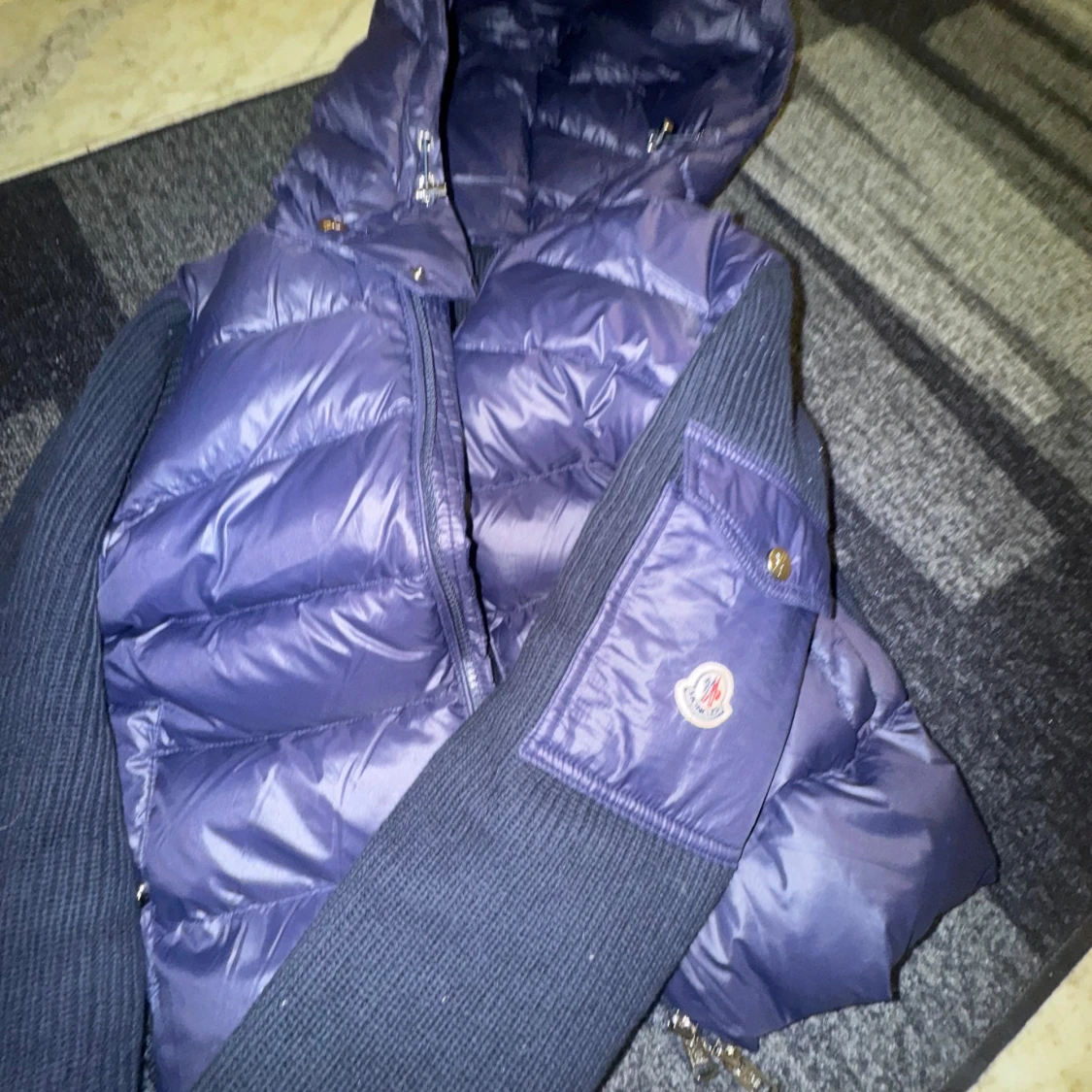 Blå cardigan från Moncler