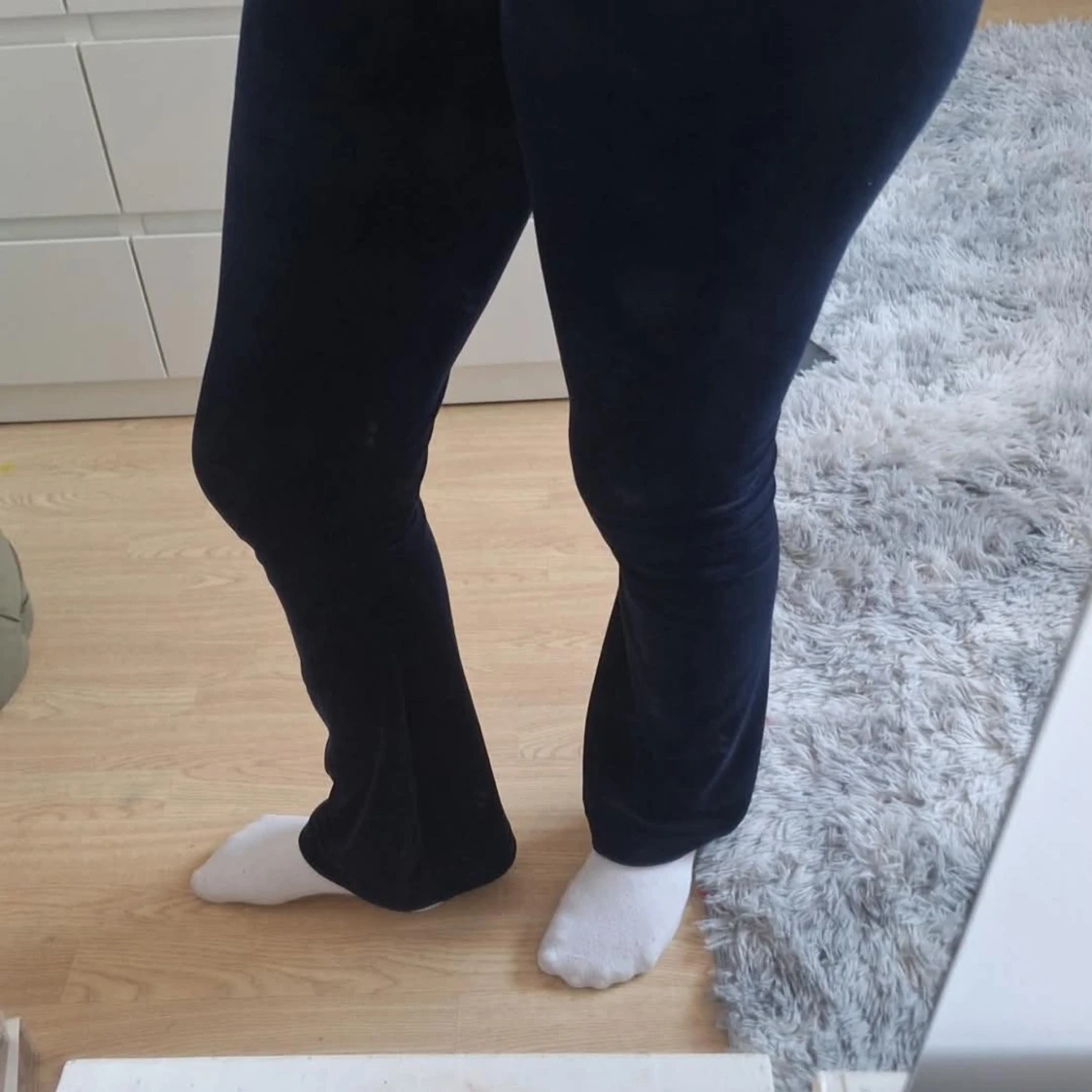 Marinblå mjukisbyxor från Juicy Couture - 2