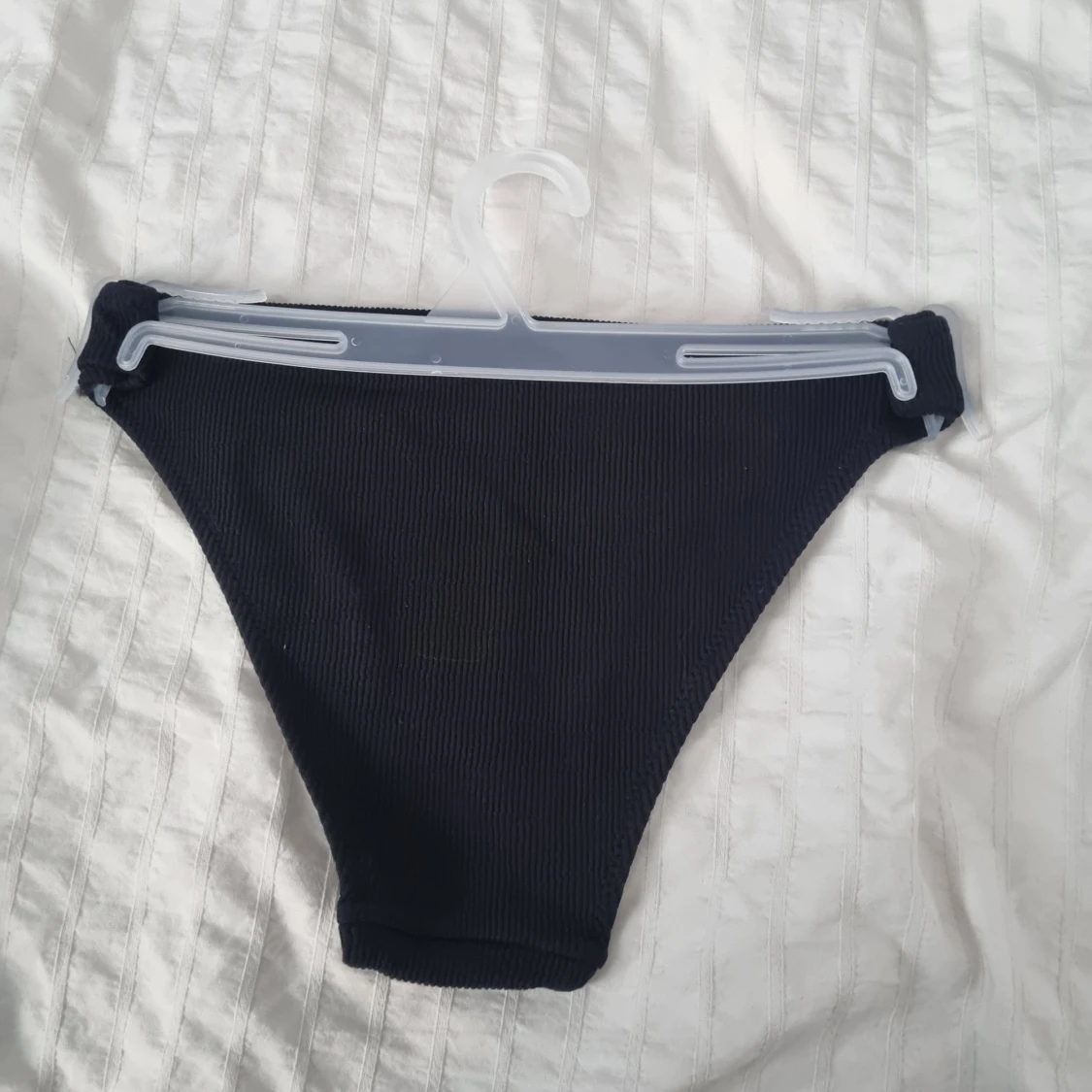 Svart bikiniunderdel från SOC - 1