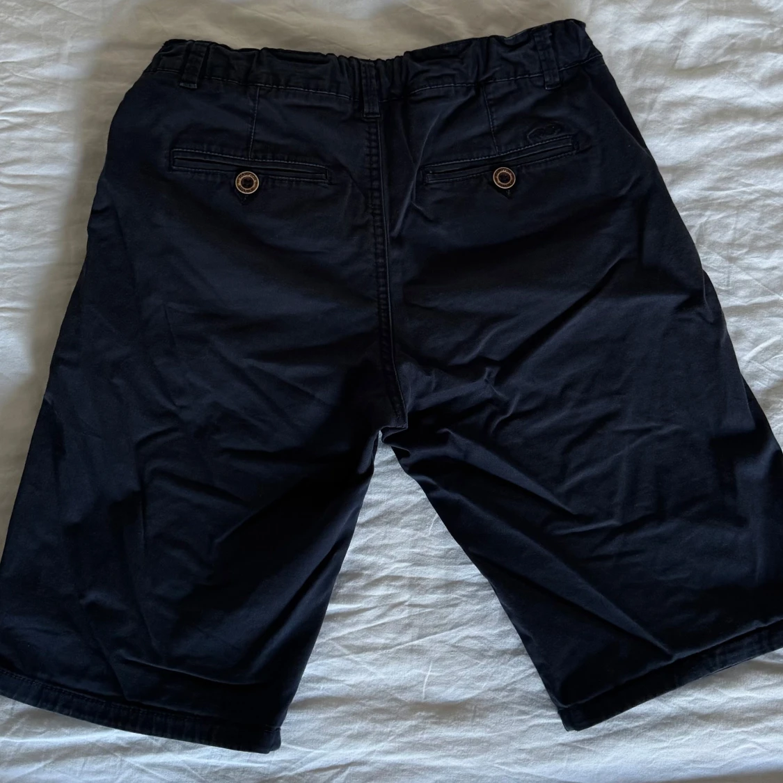 Mörkblå shorts från Hampton Republic - 1