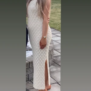 Sommarklänning  - Jätte fin klänning. Använd endast engång!!