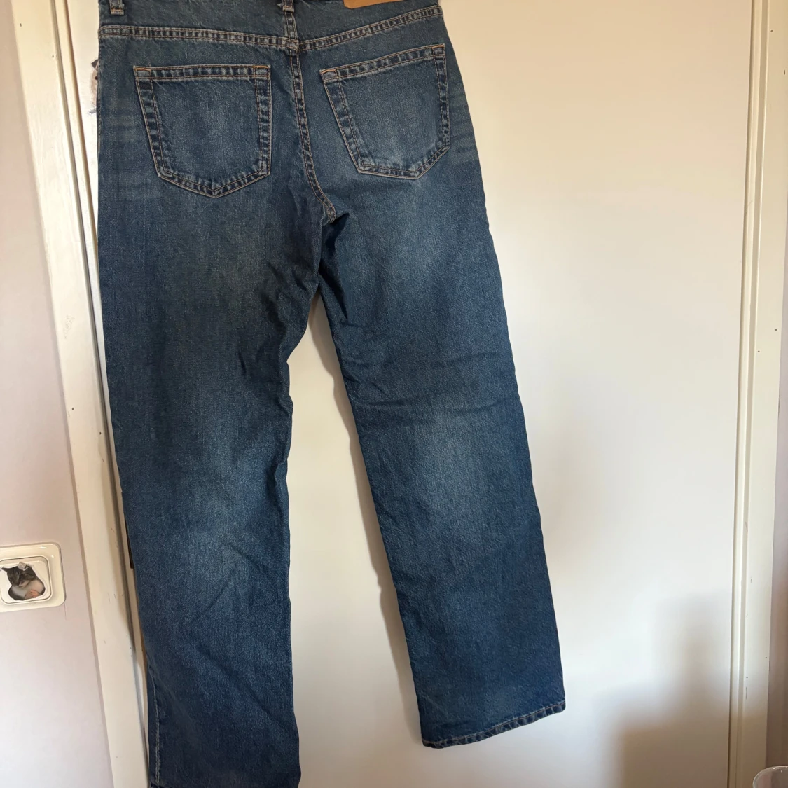 Blå raka jeans - 1