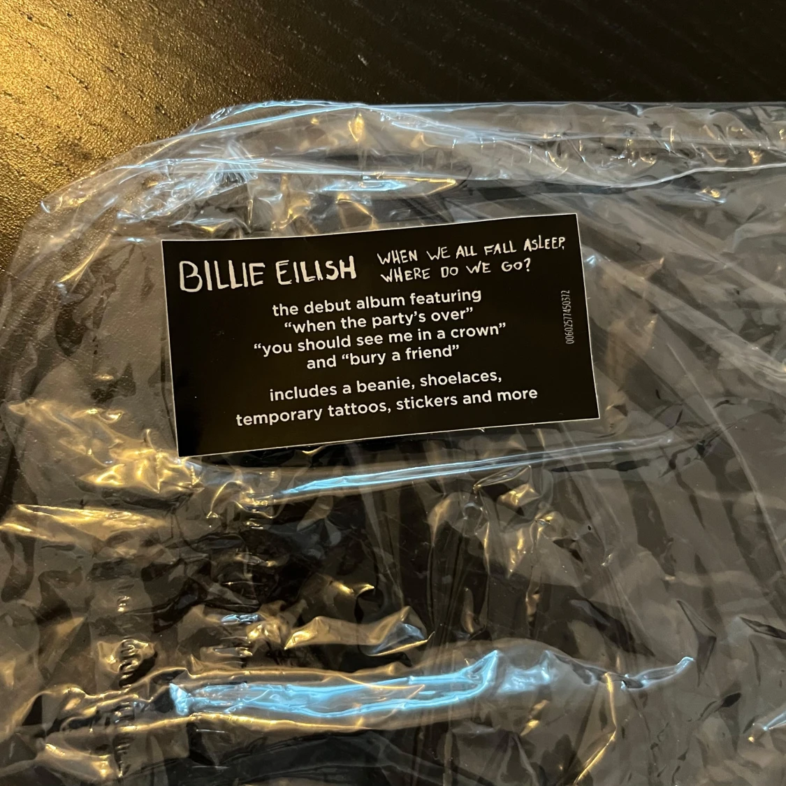 Billie Eilish merchbox  - 1