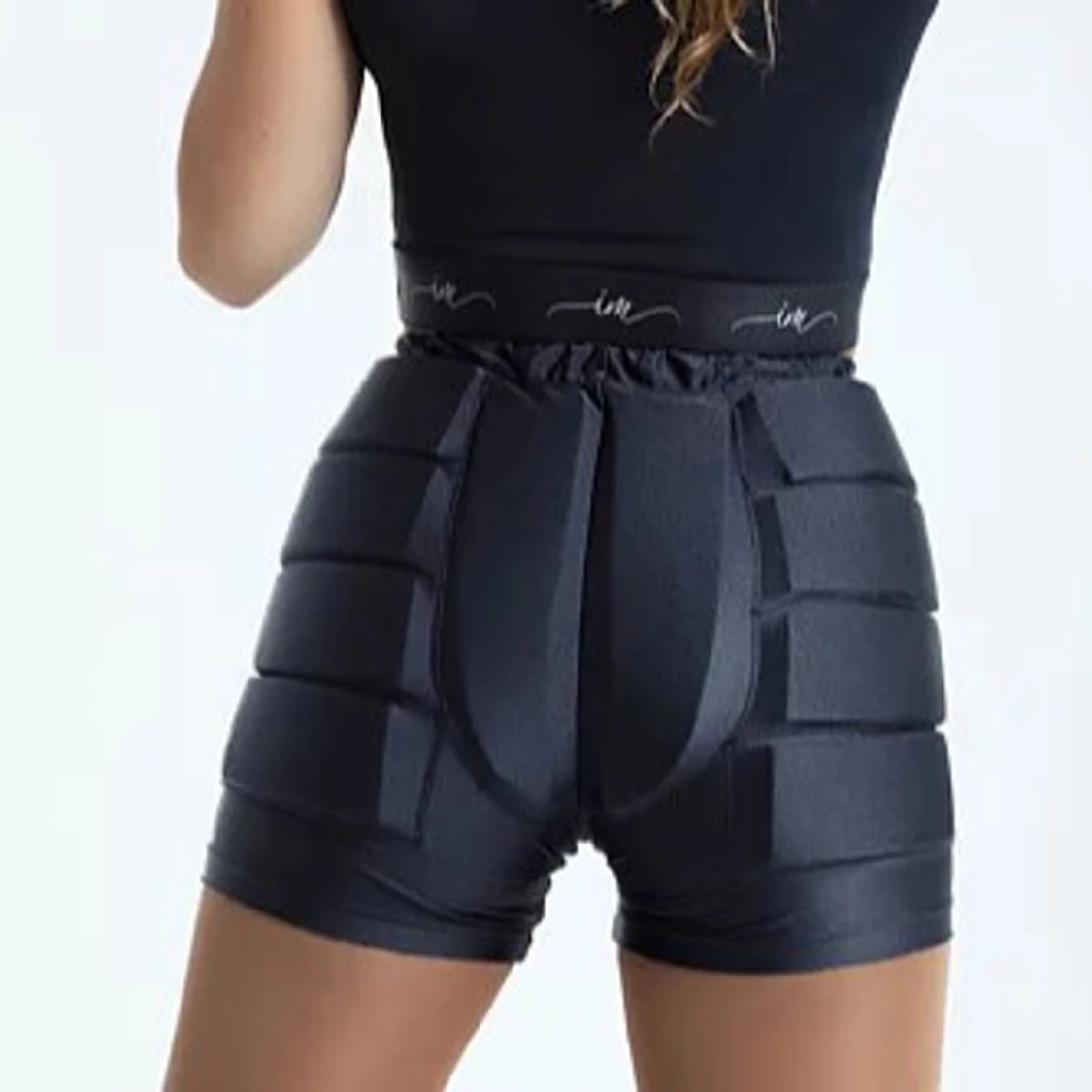 Hoppbyxor från Intermezzo - 1