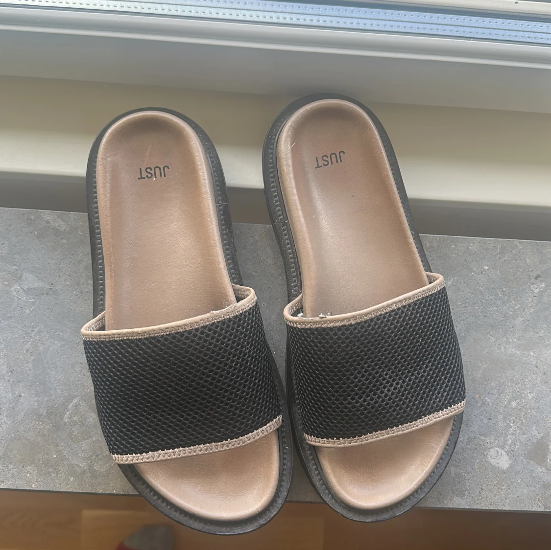 Tofflor från JUST - 1