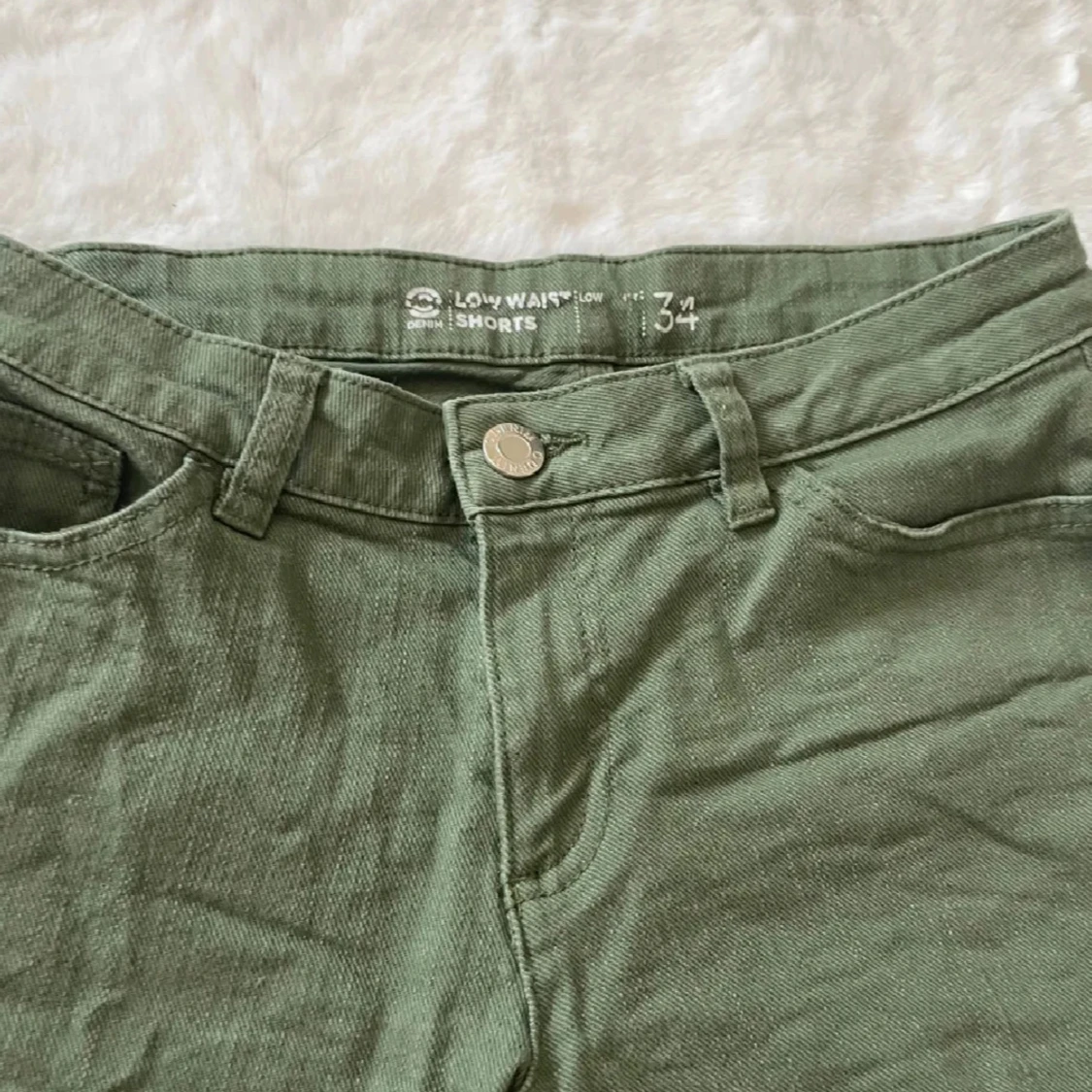 Gröna low waist shorts  - 2