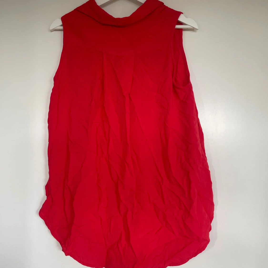 Röd ärmlös blus från Marine Classic - 2