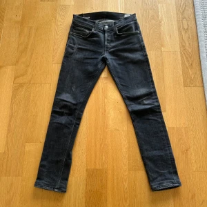 Dondup George  - Dondup George i bra skick, uppsydda så de passar strl 29