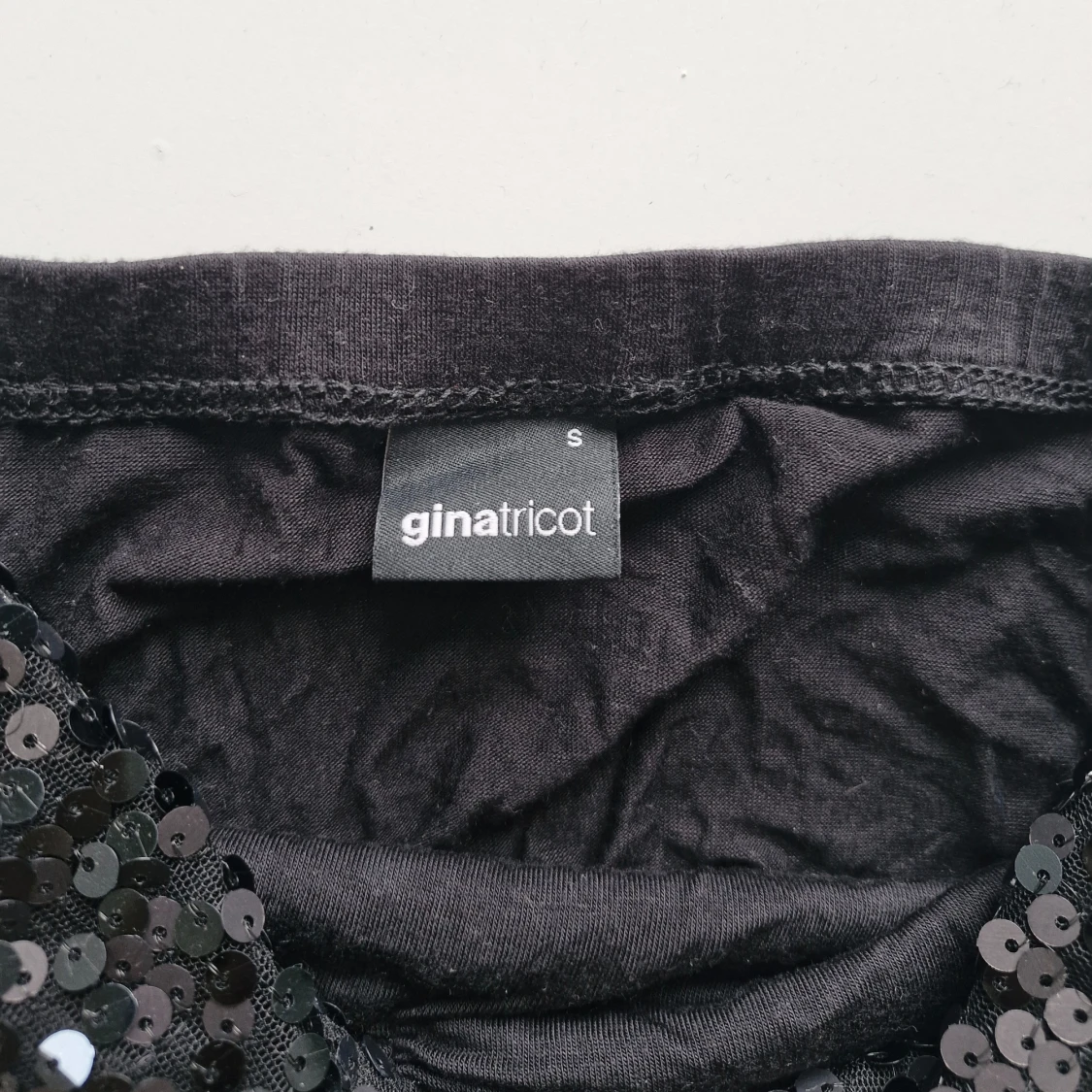 Svart paljettopp Gina Tricot - 2