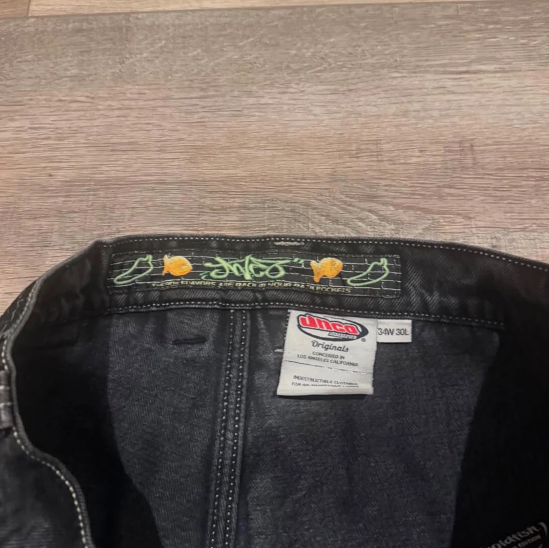 Svart lång jeanskjol från JNCO - 2
