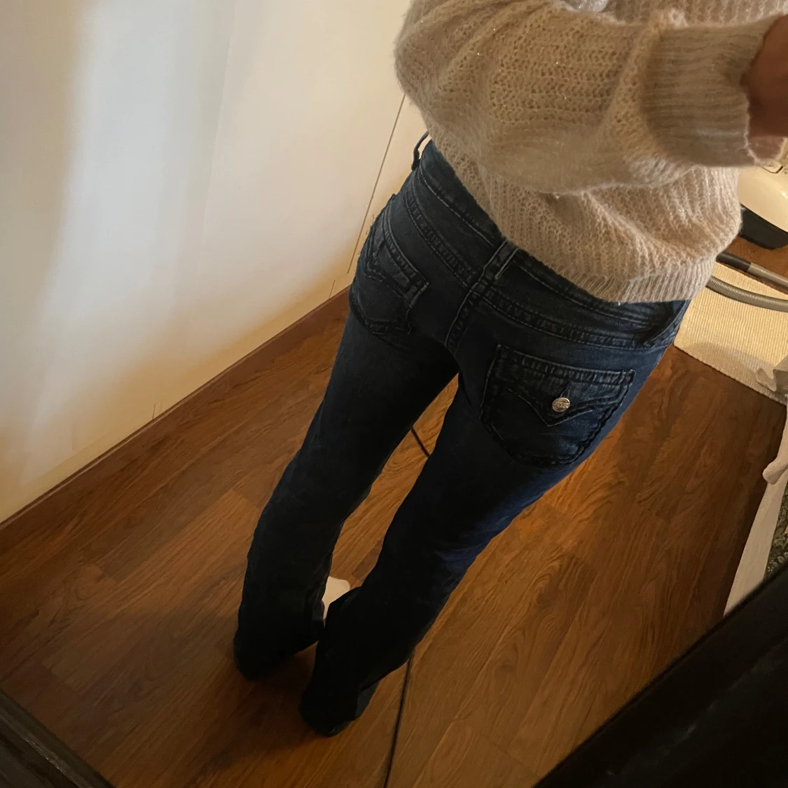 low waist Gina tricot jeans  - 2