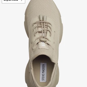 Beige Steve Madden -  Steve Madden skor i storlek 39 