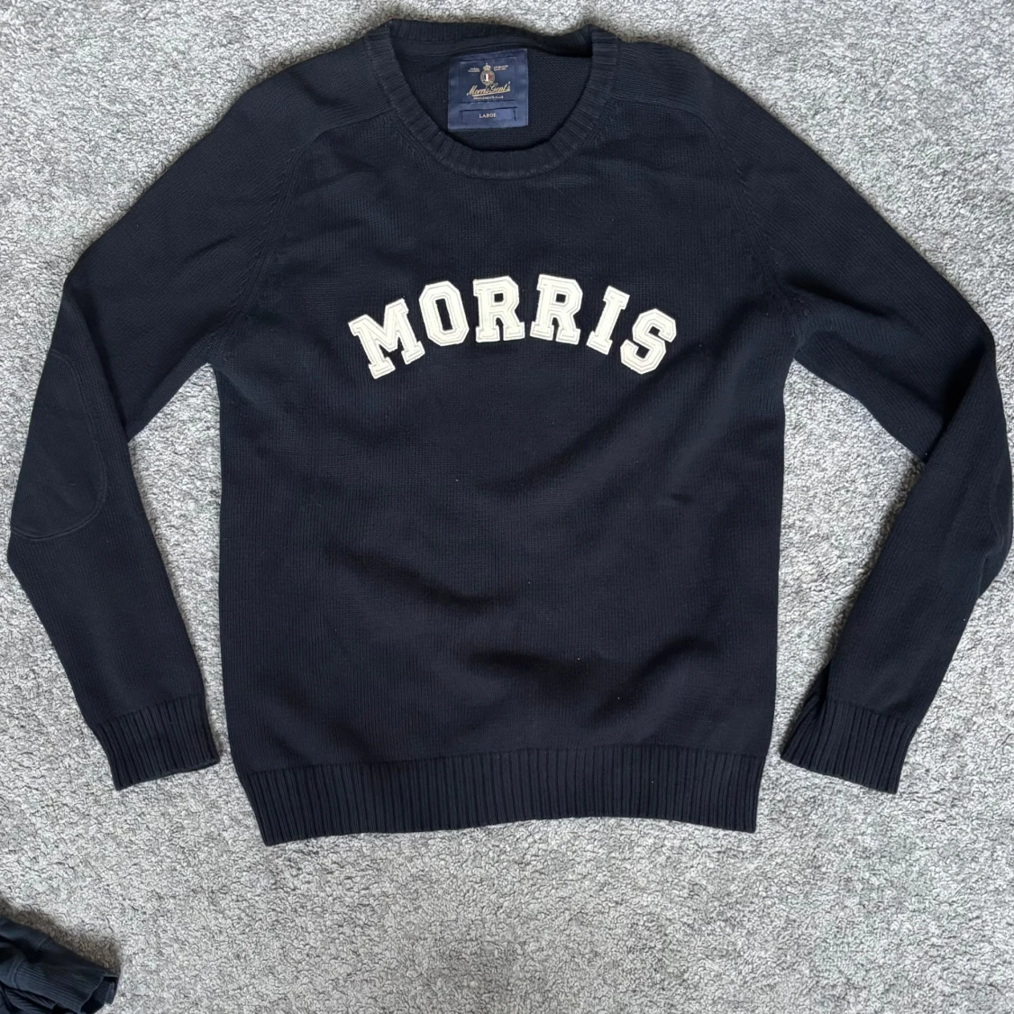 Mörkblå stickad tröja från Morris - 1