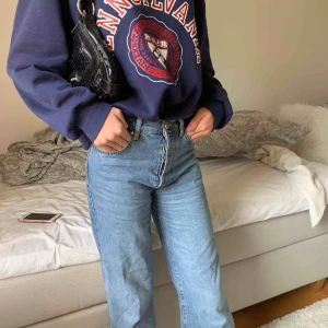  - Jätte fina byxor perfekt till hösten. 💗 Köpt för 500💗 Använda cirka 2 gånger💗 Jättefint skick💗