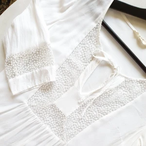  - Jätte vacker blus från märket 365, MQ Sparsamt använd   Kan mötas upp i Huddinge, Älvsjö, Årsta, Globen & Västberga