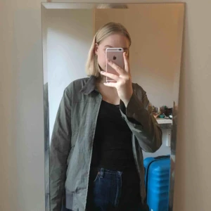  - Snygg jacka från JC i stl S.