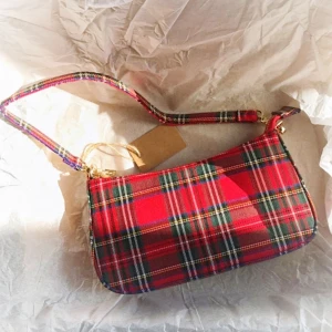  - Supersöt handväska. 