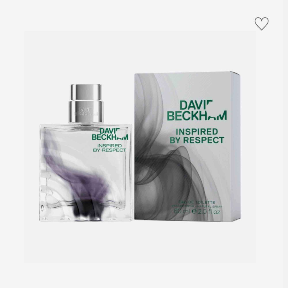 Jag säljer en helt ny David Beckham parfym (Inspired by Respect Edt). Oöppnad förpackning så fungerar att ge bort som present! 60 ml.  Nypris är 375kr, köpt på Kicks.  🌸Finns i Tyresö  Frakt erbjuds mot betalning☺️. Övrigt.