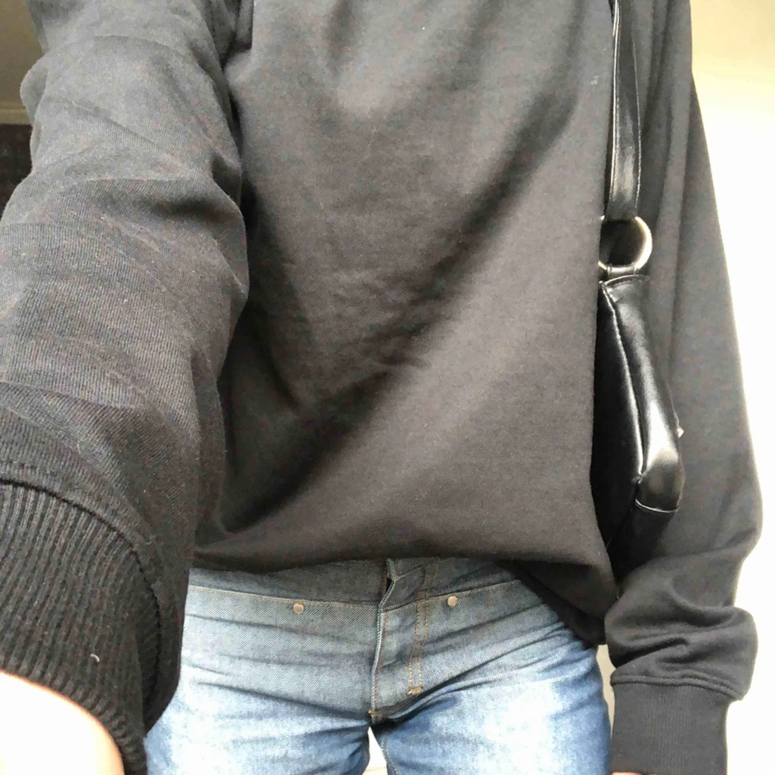 Svart oversised sweater - 90