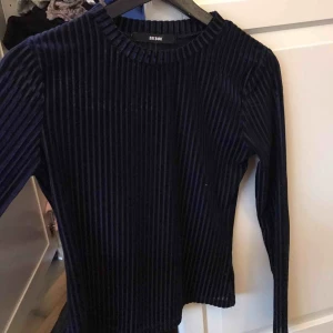  - Festtröja från bikbook🌟🌟🌟