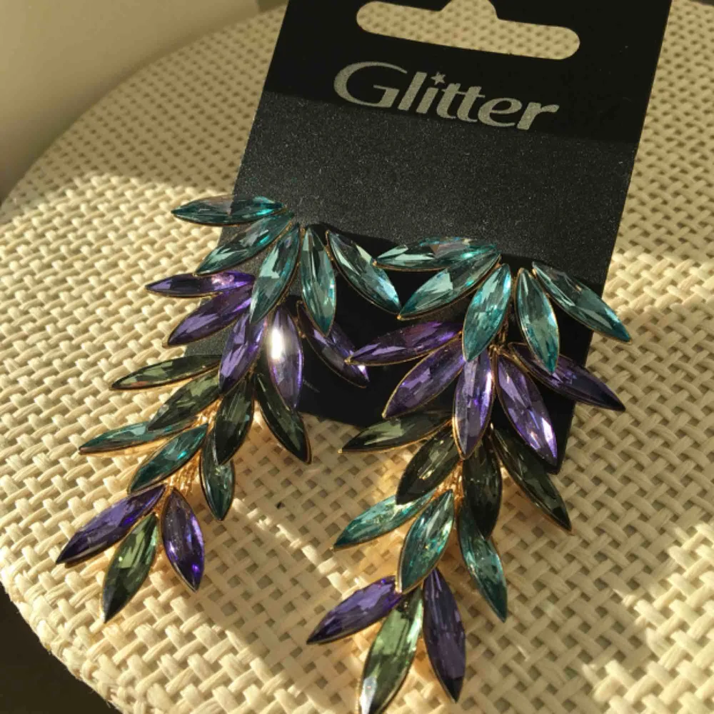 Örhängen från Glitter. Superfina! ✨🌸 #glitter. Accessoarer.