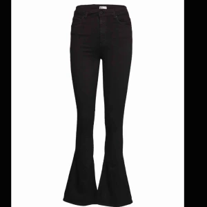  - Bootcuts från gina tricot 🌸