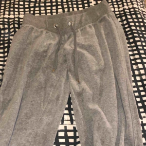  - Säljes pga dom är för små I bra skick Från cubus