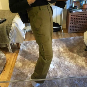  - Snyggaste byxorna 😩😩 använda 1 gång och aldrig mer ;( hoppas någon annan ger de ett värdigt liv