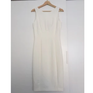  - Colour: White Size: 38 Worn once!