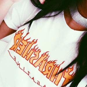  Cool Thrasher t-shirt! Jättebra skick och super skön material. Tar emot swish, frakt:45