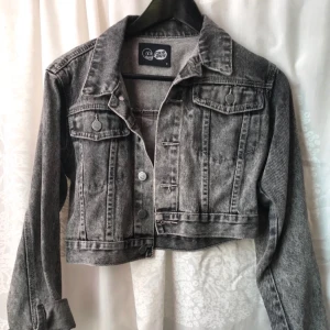  - Jeansjacka från cheapmonday