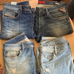 Märkes jeans - Äkta märkes jeans, nästan helt oanvända, inga skador på plaggen. Diesel ljusa strl 32-34 , diesel mörka strl 34-34 , GStar Raw strl 32-34 , Replay strl 33