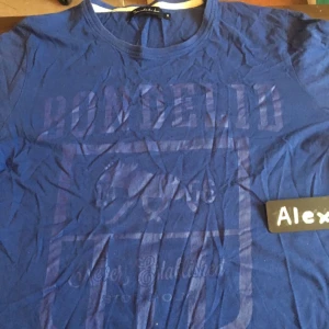  - Bondelid tröja Använd fåtal gånger Priset är ej satt i sten. Möjlighet för meetup i Stockholm och kan skickas på köparens bekostnad. Om mer bilder önskas, skicka ett PM :)