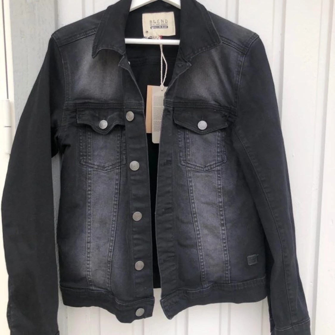 Svart retro jeansjacka