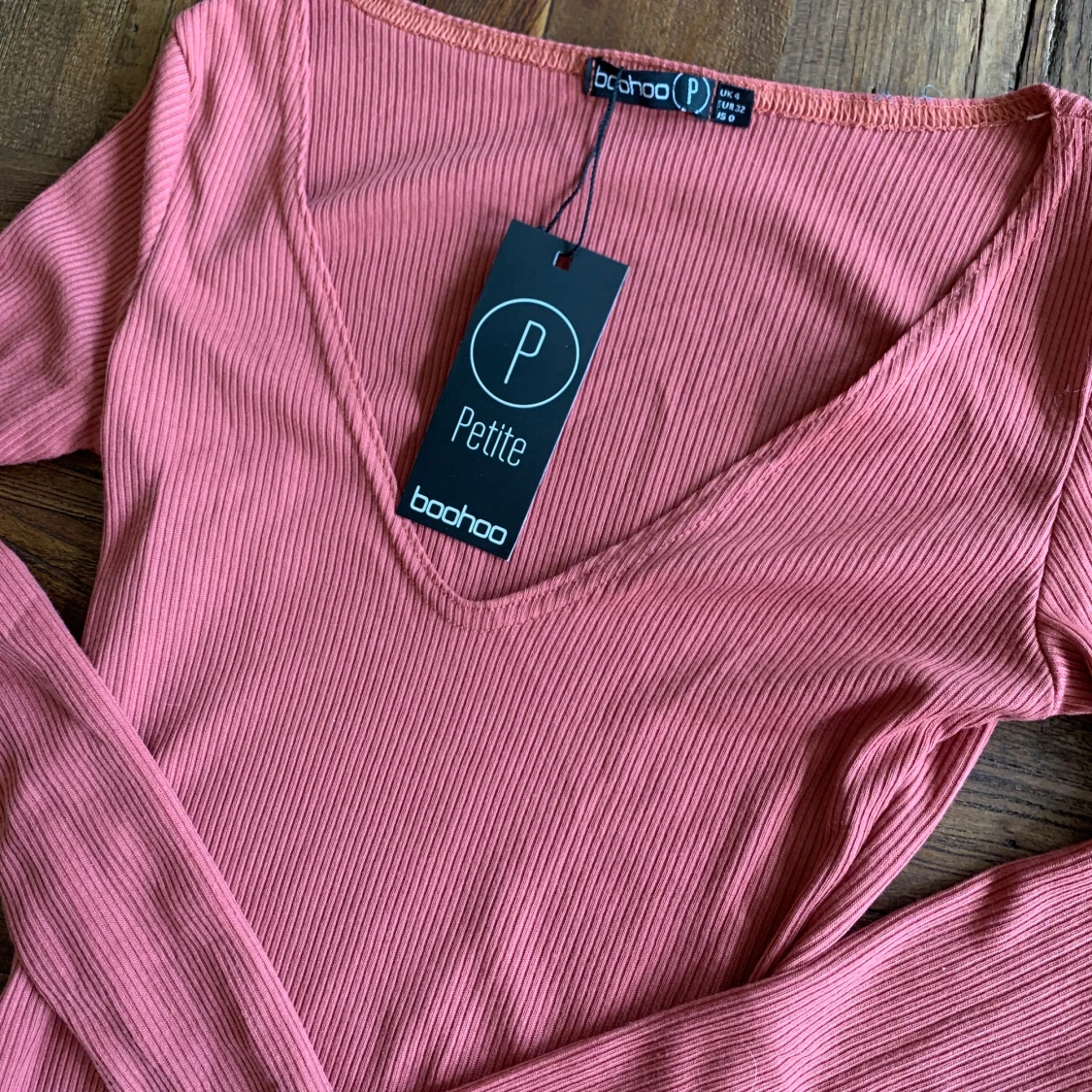 Ribbad body ifrån Boohoo - 90