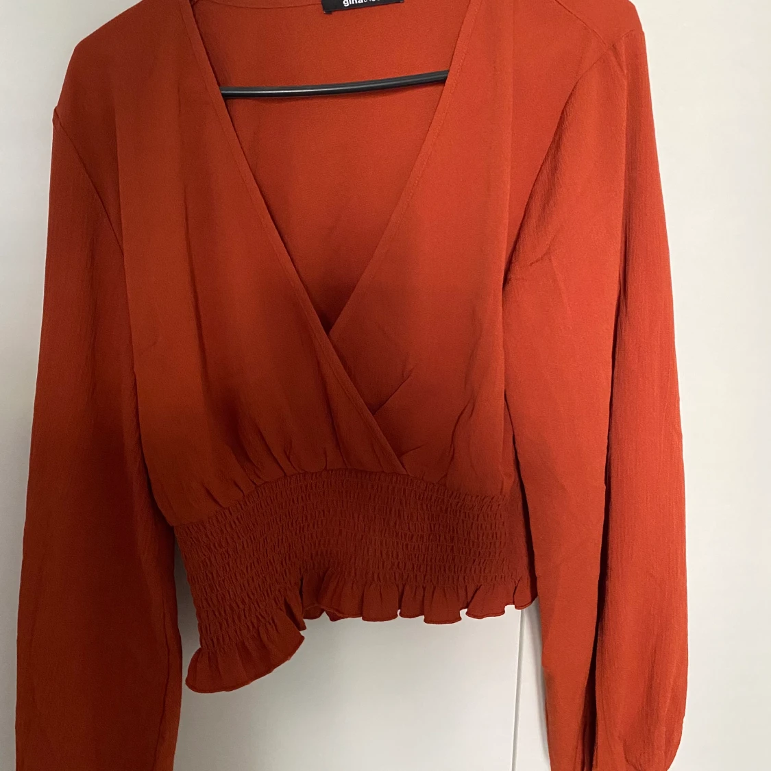 Blus från Gina Tricot