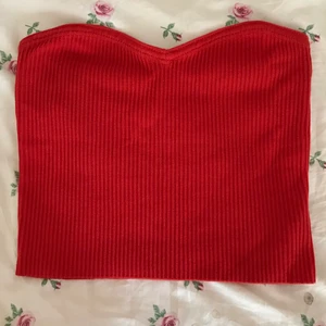 Bandaue top - Stretchig magtröja, storlek S men passar även större.