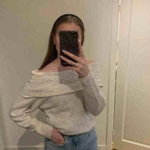  - Superfin beige stickad tröja från hm, använd 1 gång❤️