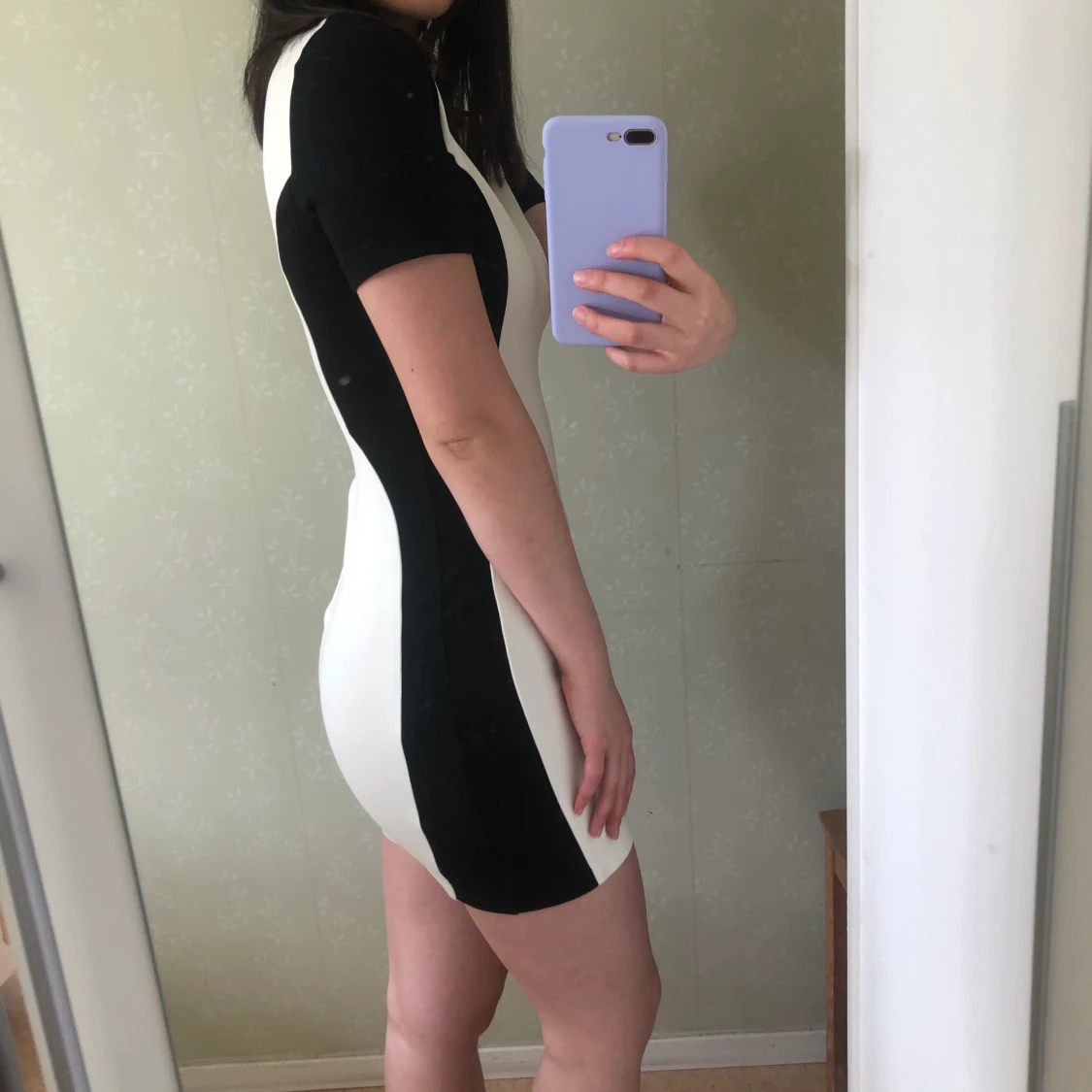 Svartvit klänning - 90