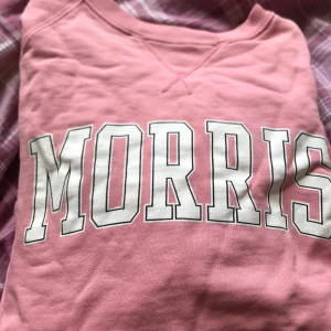 morris tjocktröja - använd 2/3 gånger jätte bra skick ord pris 1300