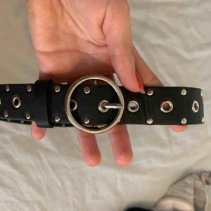  - Trending bälte från stradivarius🌟