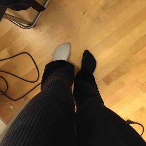  - Fina manchester byxor som är utsvängda, använt fåtal gr❤️