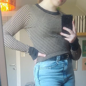 Trendig tröja från zara - Utsåld vad jag vet🦋✨