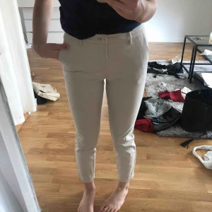  - Oanvända kostymbyxor! 100 inkl frakt passa på o fynda!💝