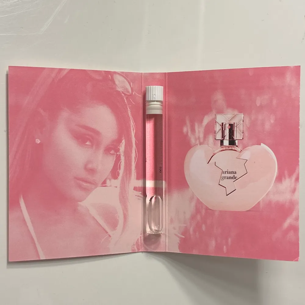 Säljer Ariana Grandes Thank u next parfym tester i 1,5ml, är ej använd! Frakt kostar 6kr. Hör av er ifall ni har frågor🥰. Accessoarer.