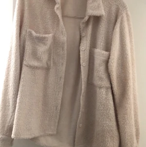 Teddy skjorta  - Använt 1 gång