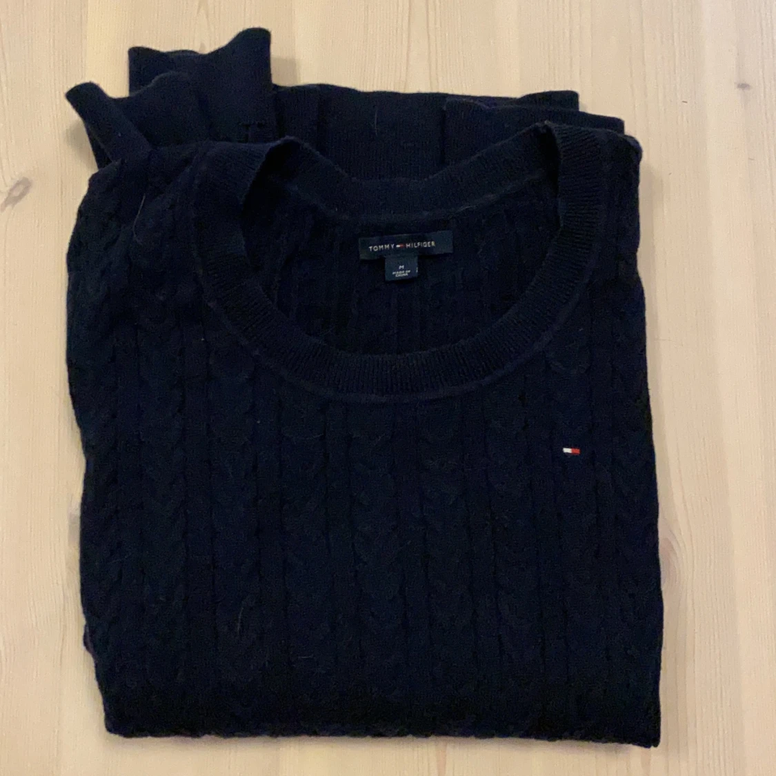 Tommy hilfiger cable